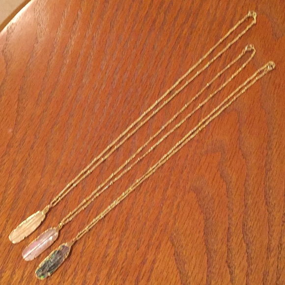 ONLY ONE PINK LEFT!!! Carved Shell Necklace - Picture 7 of 8